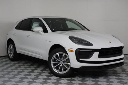 New 2026 Porsche Macan image 9