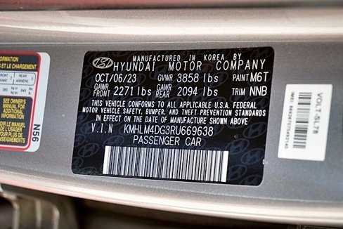 Certified 2024 Hyundai Elantra SEL image 33