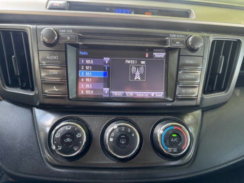 Used 2014 Toyota RAV4 LE image 16