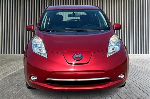 Used 2014 Nissan Leaf SL w/ Premium Package image 3