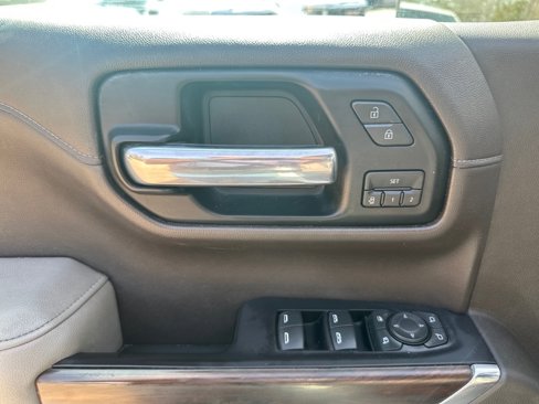 Used 2019 GMC Sierra 1500 SLT w/ SLT Premium Plus Package image 9
