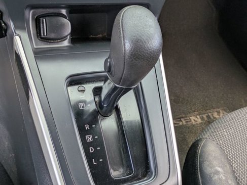 Used 2016 Nissan Sentra S image 22