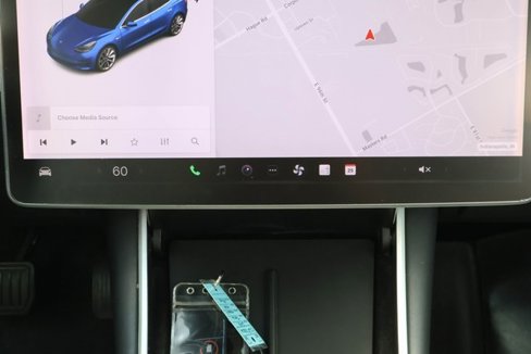 Used 2018 Tesla Model 3 Long Range image 23