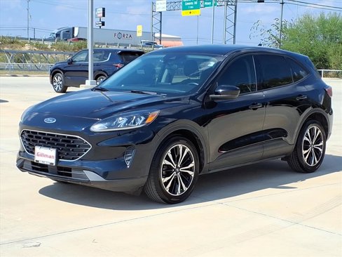Used 2021 Ford Escape SE w/ SE Sport Appearance Package image 5