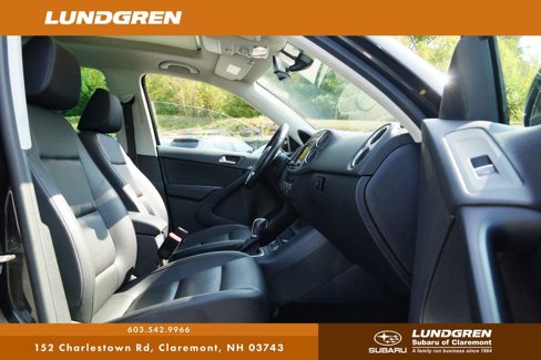 Used 2017 Volkswagen Tiguan Wolfsburg Edition image 21