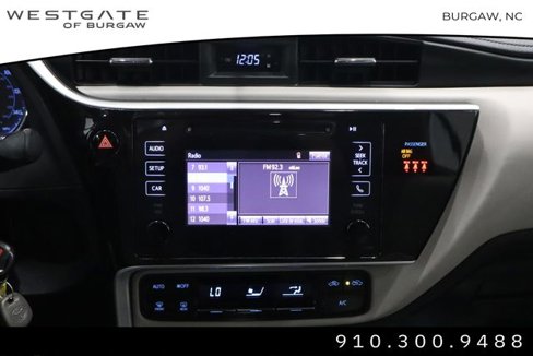 Used 2019 Toyota Corolla LE image 20