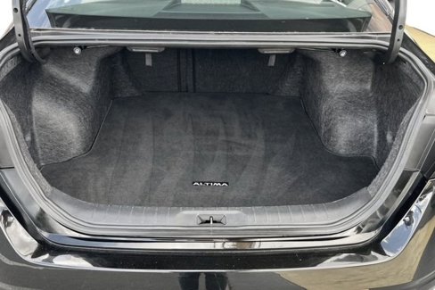 Used 2023 Nissan Altima 2.5 SV image 28