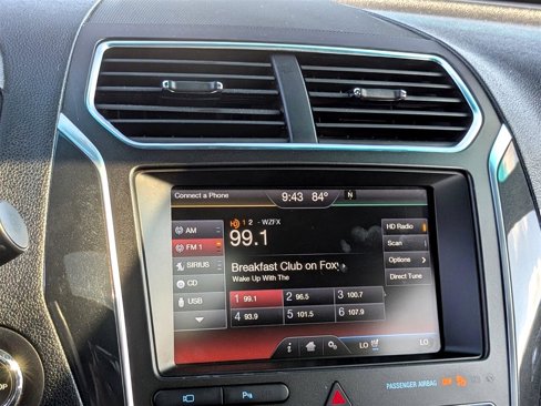 Used 2016 Ford Explorer Limited image 20