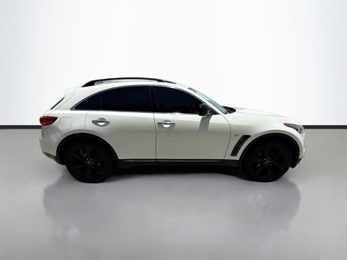 Used 2017 INFINITI QX70 AWD w/ Premium Package image 9