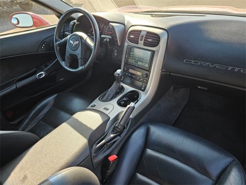 Used 2005 Chevrolet Corvette Coupe w/ Preferred Equipment Group image 13