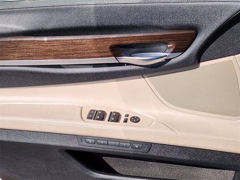 Used 2011 BMW 750Li xDrive image 6