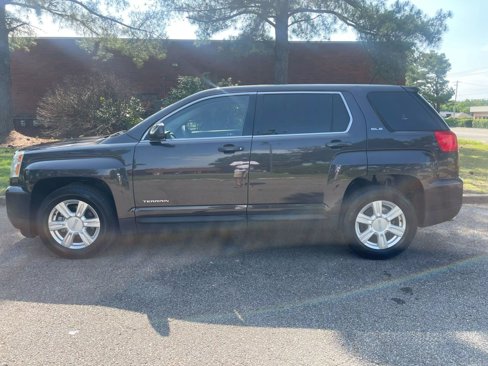 Used 2016 GMC Terrain SLE image 2