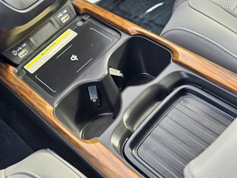 Used 2020 Honda CR-V Touring image 36