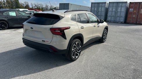 New 2026 Chevrolet Trax RS image 3
