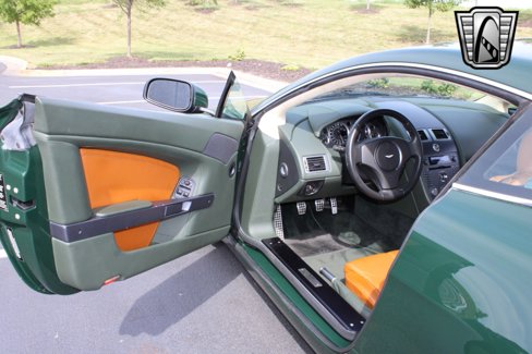 Used 2007 Aston Martin V8 Vantage Coupe image 13