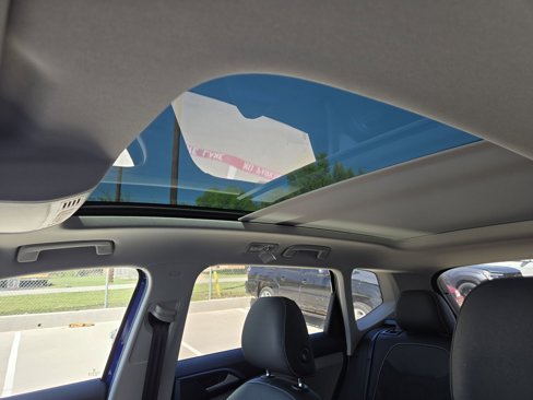 New 2024 Volkswagen Taos SE image 20