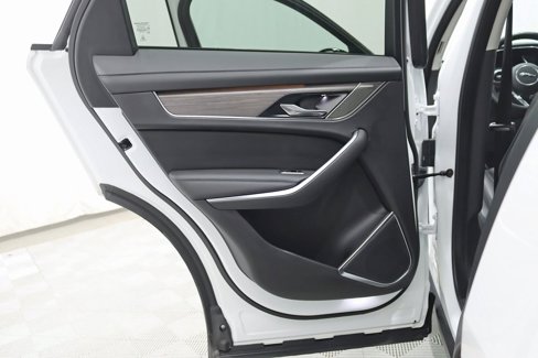 Used 2022 Jaguar F-PACE S image 32