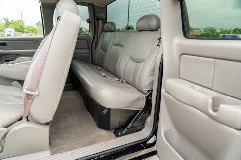 Used 2004 Chevrolet Silverado 2500 LS w/ Skid Plate Package image 38