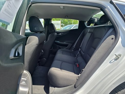 Used 2023 Chevrolet Malibu LT image 22