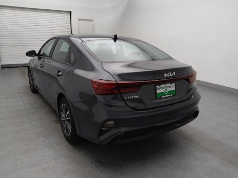 Used 2023 Kia Forte LXS image 5