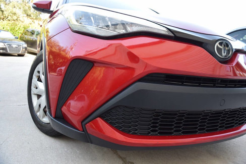 Used 2020 Toyota C-HR LE image 11