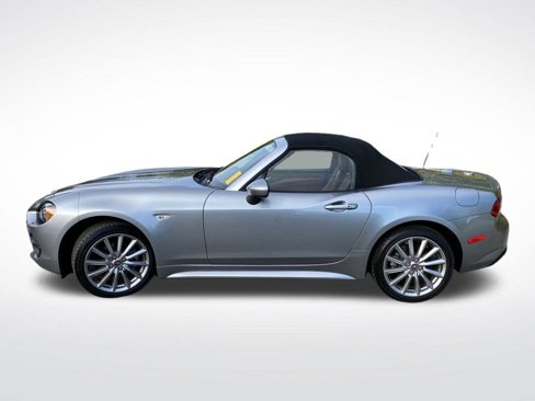 Used 2017 FIAT 124 Spider Lusso image 14