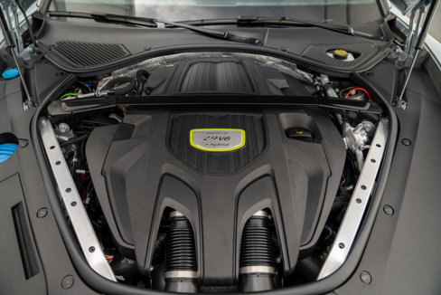 Used 2018 Porsche Panamera 4 image 39