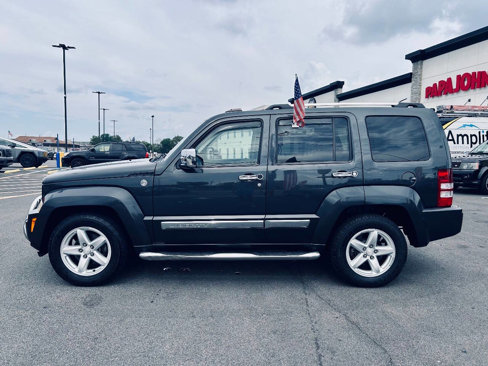 Used 2011 Jeep Liberty Limited image 4