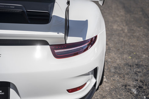 Used 2016 Porsche 911 GT3 RS image 9