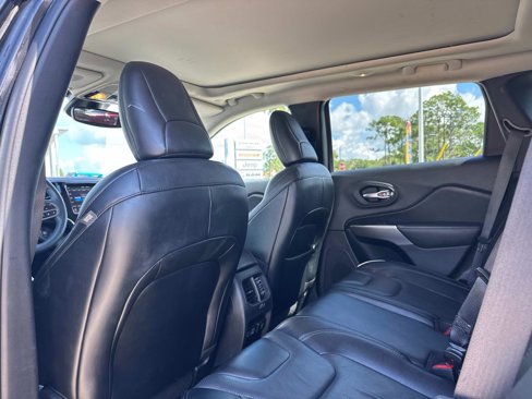 Certified 2022 Jeep Cherokee Limited image 15