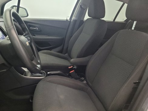 Used 2020 Chevrolet Trax LS w/ LPO, Protection Package image 17
