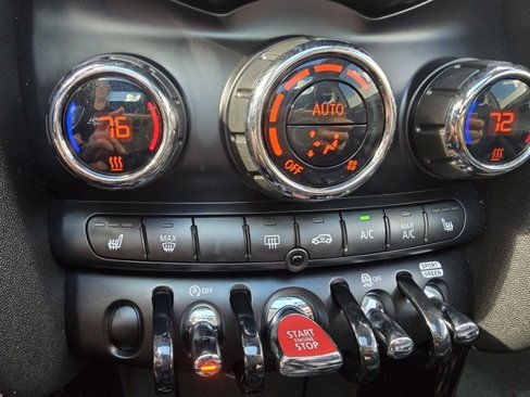 Used 2019 MINI Cooper S image 28
