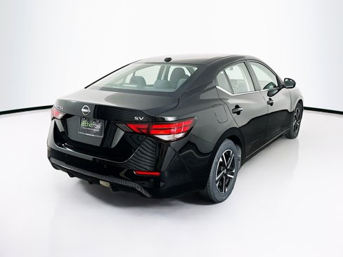Used 2024 Nissan Sentra SV image 9