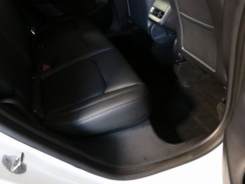 Used 2021 Tesla Model Y Long Range image 29