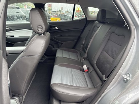 New 2026 Chevrolet Trax LT w/ LT Convenience Package image 9