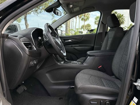 Certified 2022 Chevrolet Equinox LT image 2