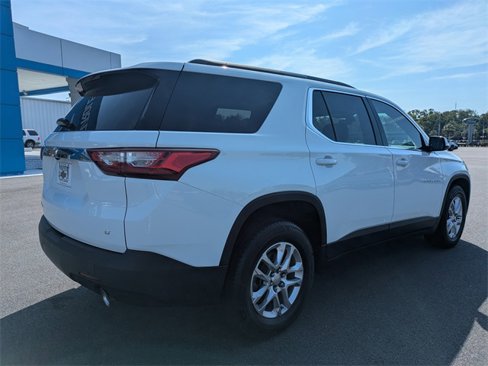 Used 2019 Chevrolet Traverse LT w/ LPO, Floor Liner Package image 4
