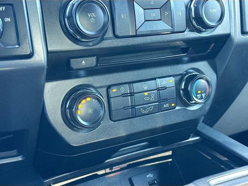 Used 2016 Ford F150 XLT image 15