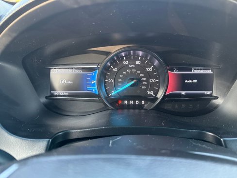 Used 2017 Ford Explorer Limited image 16