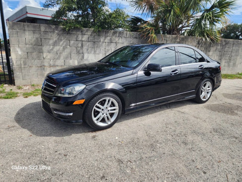 Used 2014 Mercedes-Benz C 250 Sedan w/ Multimedia Package image 2