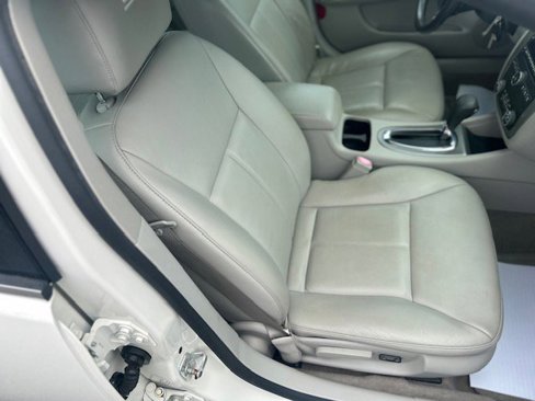 Used 2008 Chevrolet Impala SS image 11
