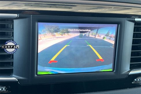 Used 2023 Chrysler Voyager LX image 28