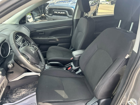 Used 2014 Mitsubishi Outlander Sport ES image 12