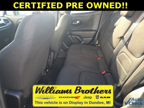 Certified 2022 Jeep Renegade Latitude w/ Convenience Group image 25