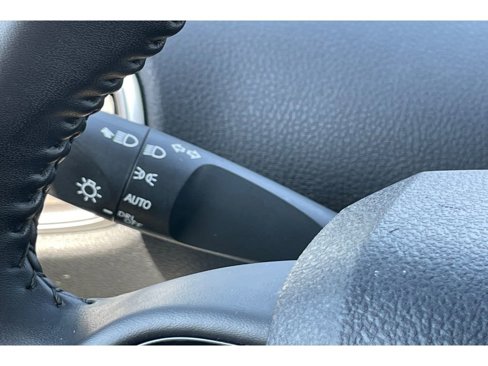Used 2022 Toyota Prius Prime XLE image 33