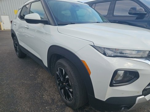 Certified 2023 Chevrolet TrailBlazer LT image 3