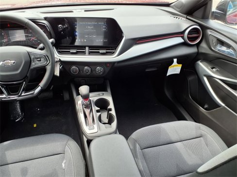 New 2025 Chevrolet Trax RS image 15