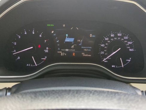 Used 2019 Toyota Avalon XLE image 24
