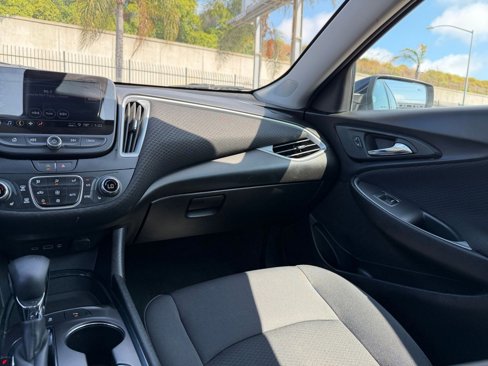 Used 2023 Chevrolet Malibu LT w/ Driver Confidence Package image 35