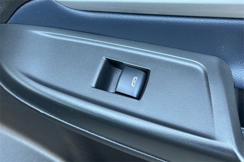 Used 2022 Chevrolet Bolt EUV Premier w/ Sun & Sound Package image 22